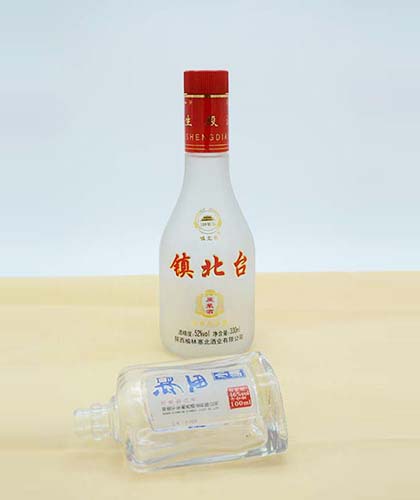 蒙砂酒瓶-03